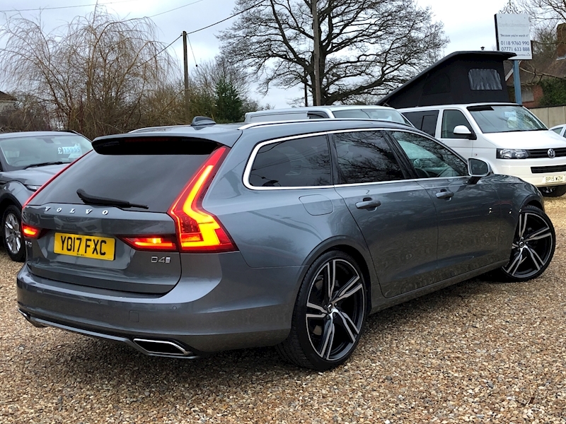 Volvo V90 D4 R-Design (Family Pack) 2.0 5dr Estate Automatic Diesel