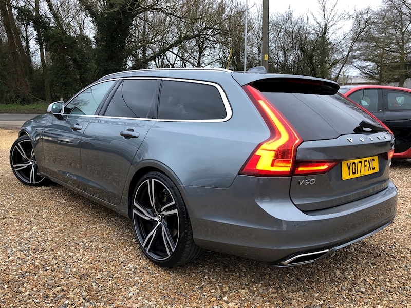 Volvo V90 D4 R-Design (Family Pack) 2.0 5dr Estate Automatic Diesel