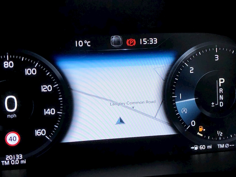 Volvo V90 D4 R-Design (Family Pack) 2.0 5dr Estate Automatic Diesel