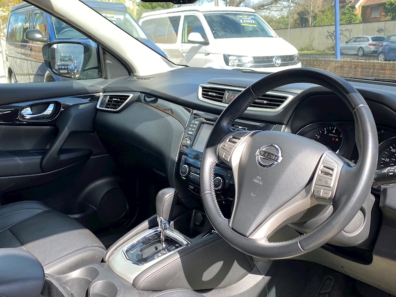 Nissan Qashqai Tekna Dig-T Xtronic Hatchback 1.2 Cvt Petrol