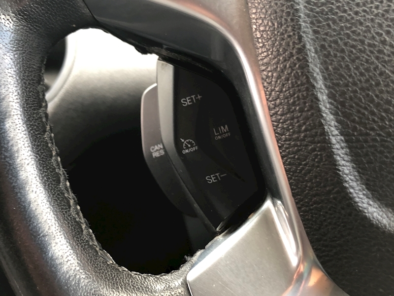 Ford Transit Custom Campervan 290 LWB Limited Camper 2.0 Campervan Manual Diesel