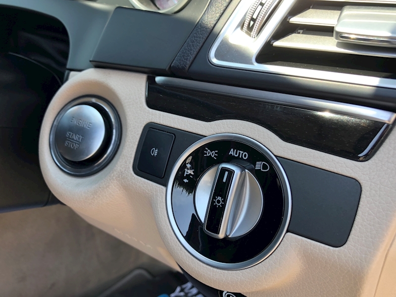 Mercedes-Benz E Class E350 Bluetec Amg Line Premium Convertible 3.0 Automatic Diesel