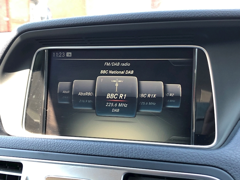 Mercedes-Benz E Class E350 Bluetec Amg Line Premium Convertible 3.0 Automatic Diesel