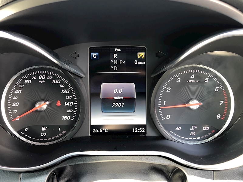 Mercedes-Benz C Class C 200 Amg Line Convertible 2.0 Automatic Petrol