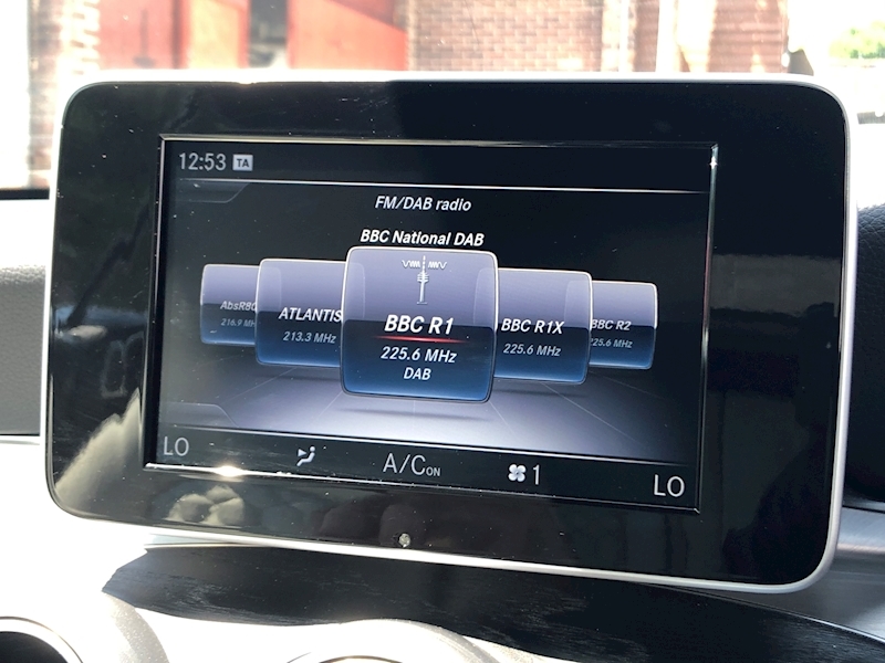 Mercedes-Benz C Class C 200 Amg Line Convertible 2.0 Automatic Petrol