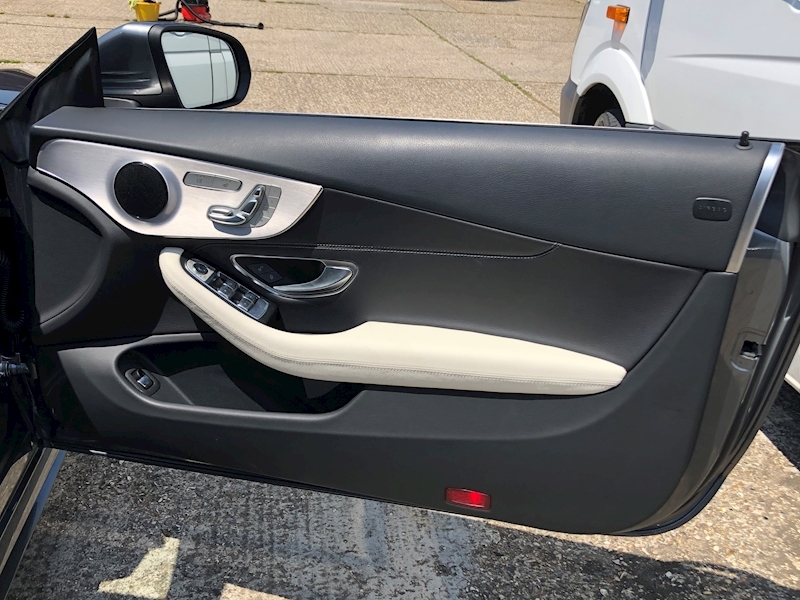 Mercedes-Benz C Class C 200 Amg Line Convertible 2.0 Automatic Petrol