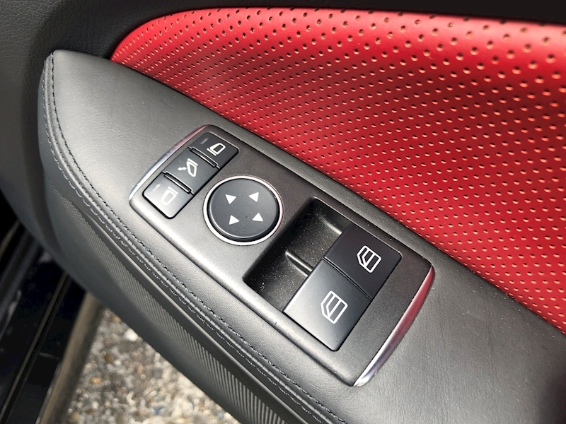 Mercedes-Benz SLK Slk 250 D Amg Sport 2.1 2dr Convertible Automatic Diesel