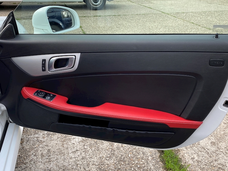 Mercedes-Benz SLK Slk 250 D 9G Amg Sport 2.1 2dr Convertible Automatic Diesel