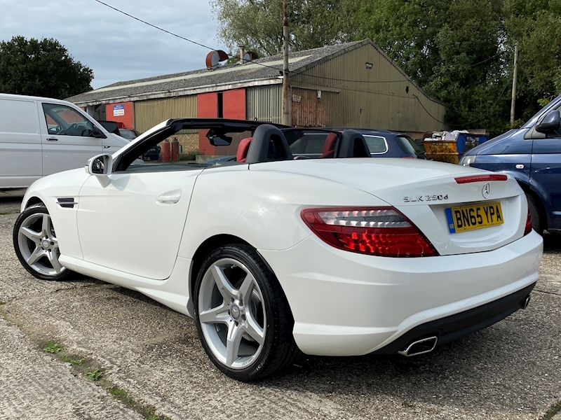 Mercedes-Benz SLK Slk 250 D 9G Amg Sport 2.1 2dr Convertible Automatic Diesel