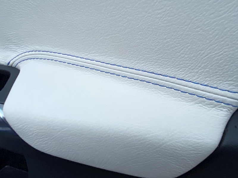 Volvo XC60 R-Design Nav 4WD 2.4 5dr SUV Geartronic Diesel