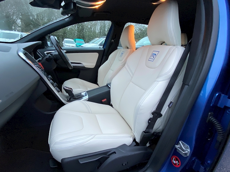 Volvo XC60 R-Design Nav 4WD 2.4 5dr SUV Geartronic Diesel