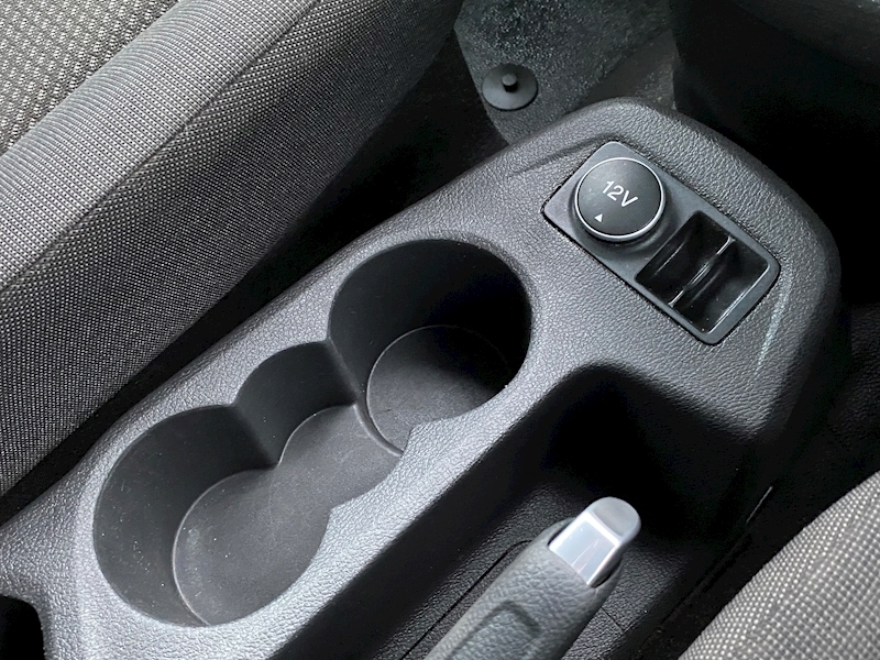 Ford 1.5 TDCi 230 DCiV 6dr Diesel Manual L2 (5 Seat) (128 g/km, 99 bhp)