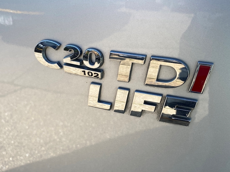 Volkswagen Caddy Maxi C20 1.6 Tdi Life 1.6 5dr Mpv Automatic Diesel