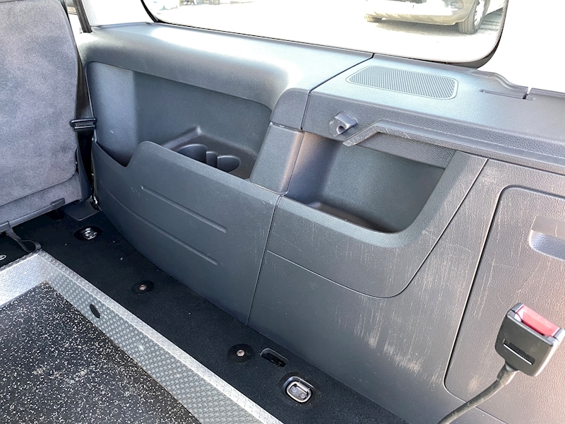 Volkswagen Caddy Maxi C20 1.6 Tdi Life 1.6 5dr Mpv Automatic Diesel