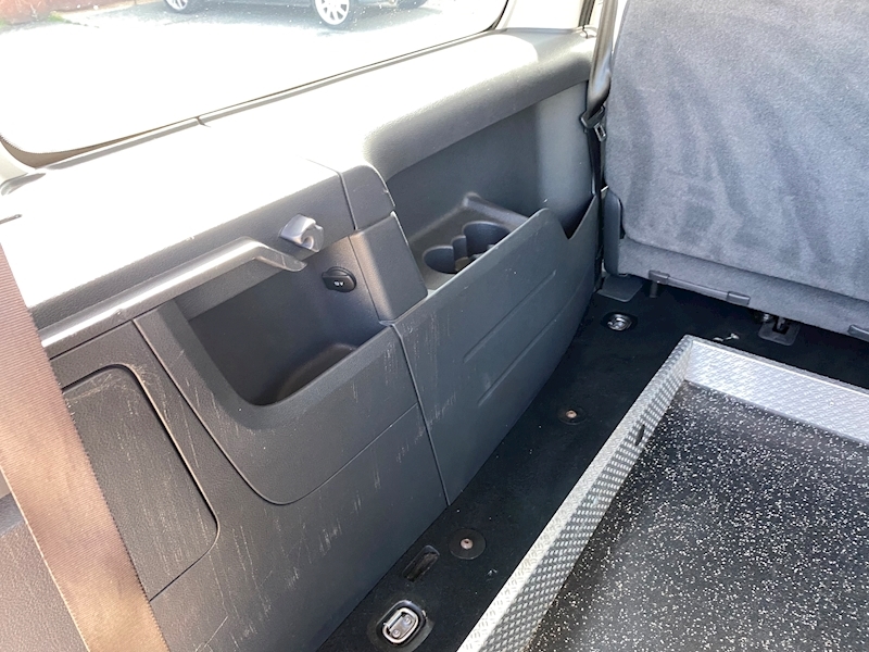 Volkswagen Caddy Maxi C20 1.6 Tdi Life 1.6 5dr Mpv Automatic Diesel