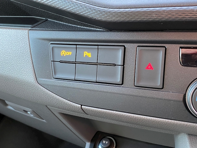 Volkswagen T6.1 150 LWB Euro 6 TDI T30 Highline 2.0 5dr Panel van Manual Diesel