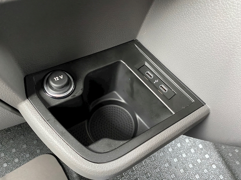 Volkswagen T6.1 Campervan T30 SWB DSG 150 Euro 6 Highline 2.0 5dr Campervan Automatic Diesel