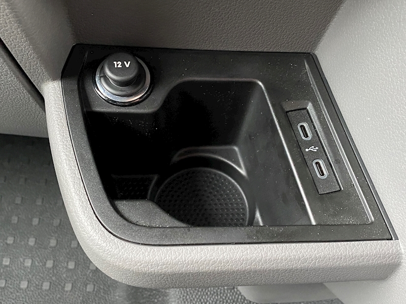 Volkswagen T6.1 Campervan T30 SWB DSG 150 Euro 6 Highline 2.0 5dr Campervan Automatic Diesel