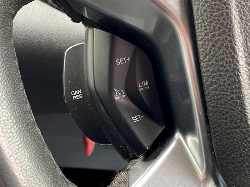 Ford Transit Custom Campervan TDCi 290 Limited 2.2 5dr Campervan Manual Diesel