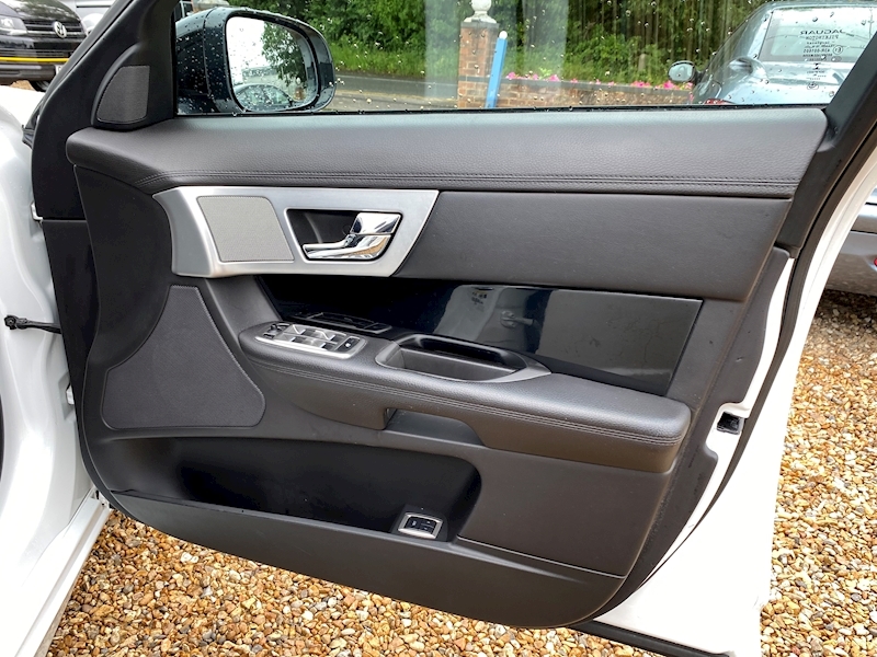 Jaguar XF 3.0 TD V6 R-Sport 3.0 4dr Saloon Automatic Diesel
