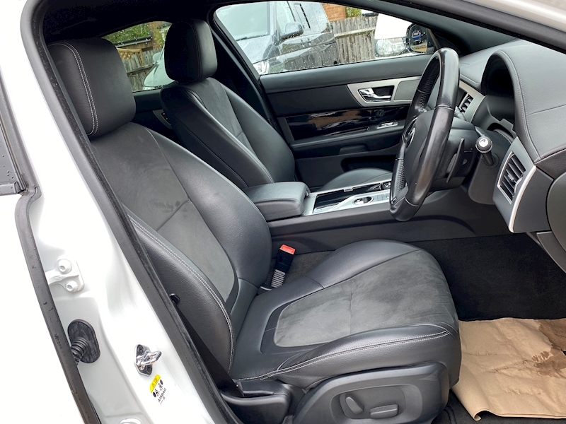 Jaguar XF 3.0 TD V6 R-Sport 3.0 4dr Saloon Automatic Diesel