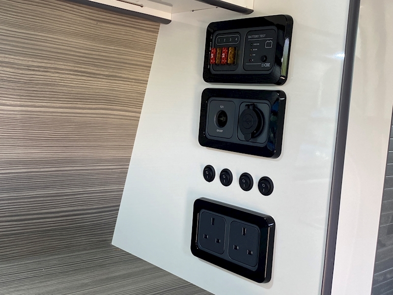 Volkswagen T6 Campervan T28 102 SWB Euro6 Trendline 2.0 5dr Campervan Manual Diesel