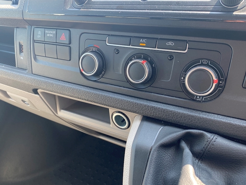 Volkswagen T6 Campervan T28 102 SWB Euro6 Trendline 2.0 5dr Campervan Manual Diesel