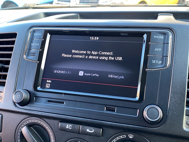 Volkswagen T5.1 Campervan T30 102 LWB T5.1 Campervan T30 102 LWB Startline 2.0 4dr Campervan Manual Diesel