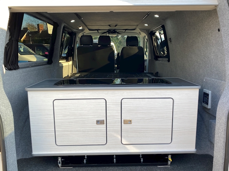 Volkswagen T5.1 Campervan T30 102 LWB T5.1 Campervan T30 102 LWB Startline 2.0 4dr Campervan Manual Diesel