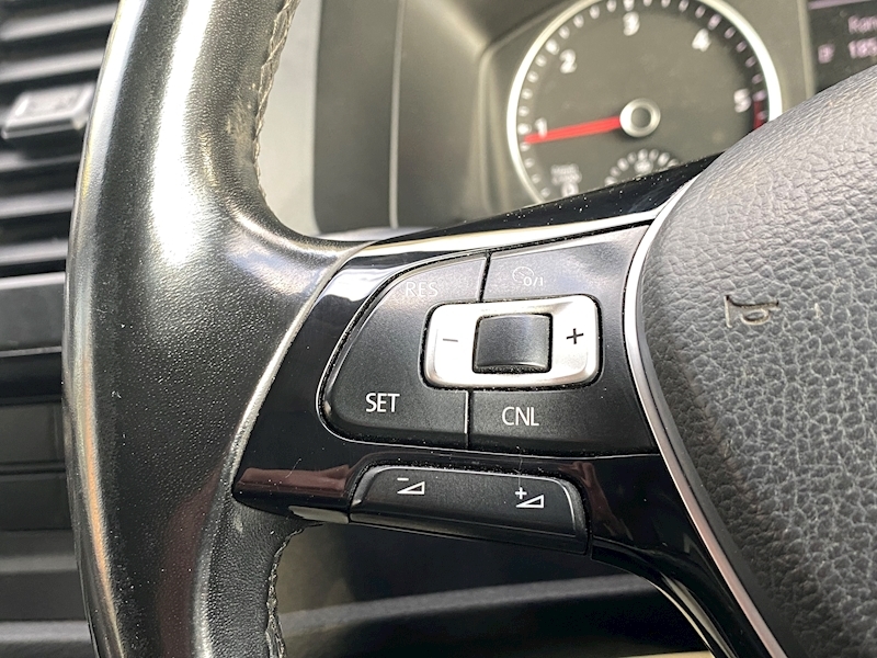 Volkswagen T6 Campervan T28 102 SWB Euro 6 T6 Campervan T28 102 SWB Euro 6 Highline 2.0 5dr Campervan Manual Diesel