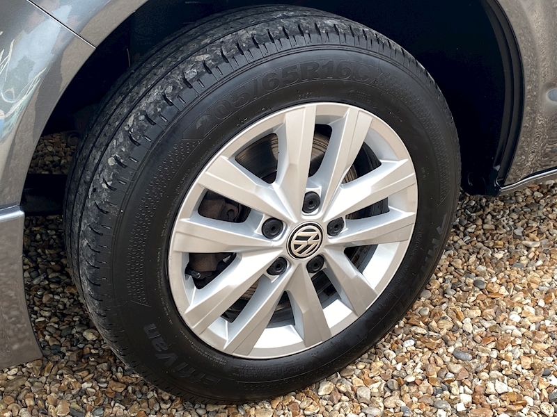 Volkswagen T6 Campervan T28 102 SWB Euro 6 T6 Campervan T28 102 SWB Euro 6 Highline 2.0 5dr Campervan Manual Diesel