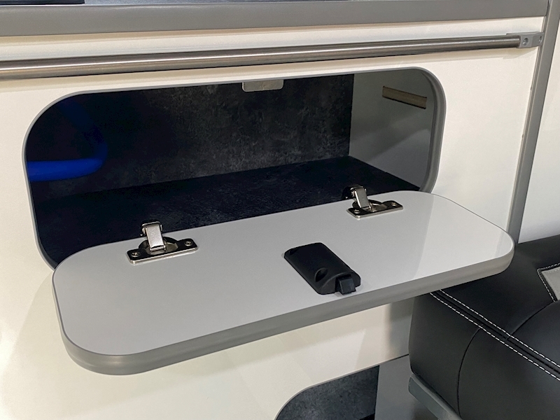 Volkswagen T6 Campervan T28 102 SWB Euro 6 T6 Campervan T28 102 SWB Euro 6 Highline 2.0 5dr Campervan Manual Diesel