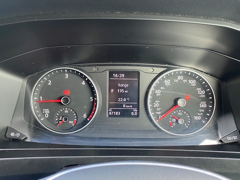 Volkswagen Campervan T6 T28 SWB 102 Euro 6 Highline 2.0 5dr Campervan Manual Diesel