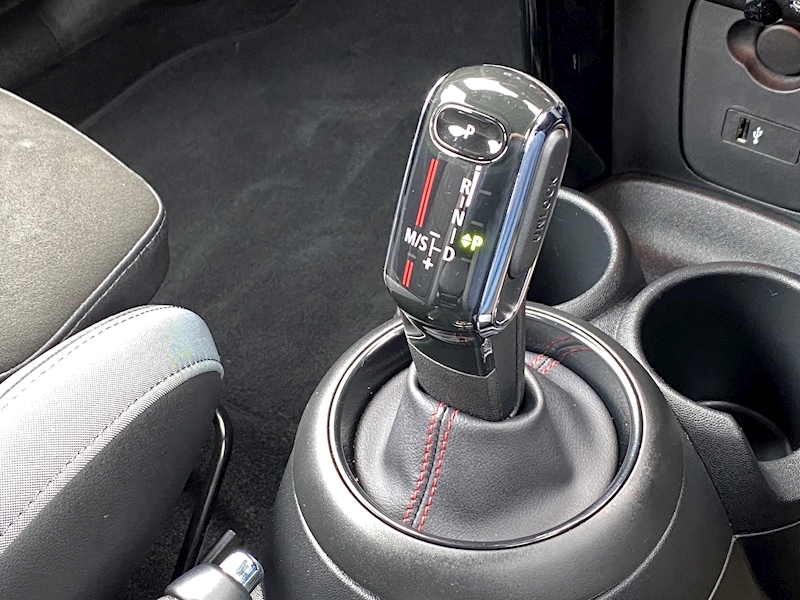 MINI 2.0 Cooper S Sport Convertible 2dr Petrol Steptronic Euro 6 (s/s) (192 ps)