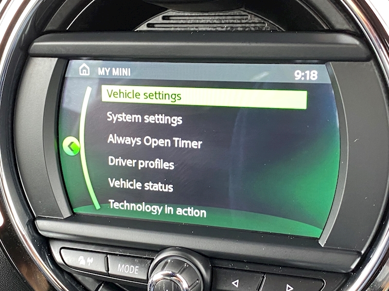 MINI 2.0 Cooper S Sport Convertible 2dr Petrol Steptronic Euro 6 (s/s) (192 ps)