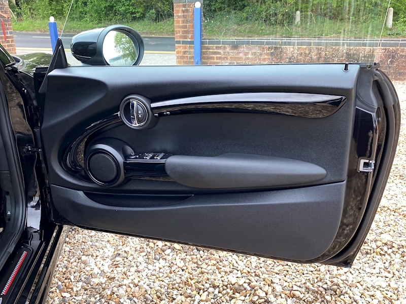 MINI 2.0 Cooper S Sport Convertible 2dr Petrol Steptronic Euro 6 (s/s) (192 ps)