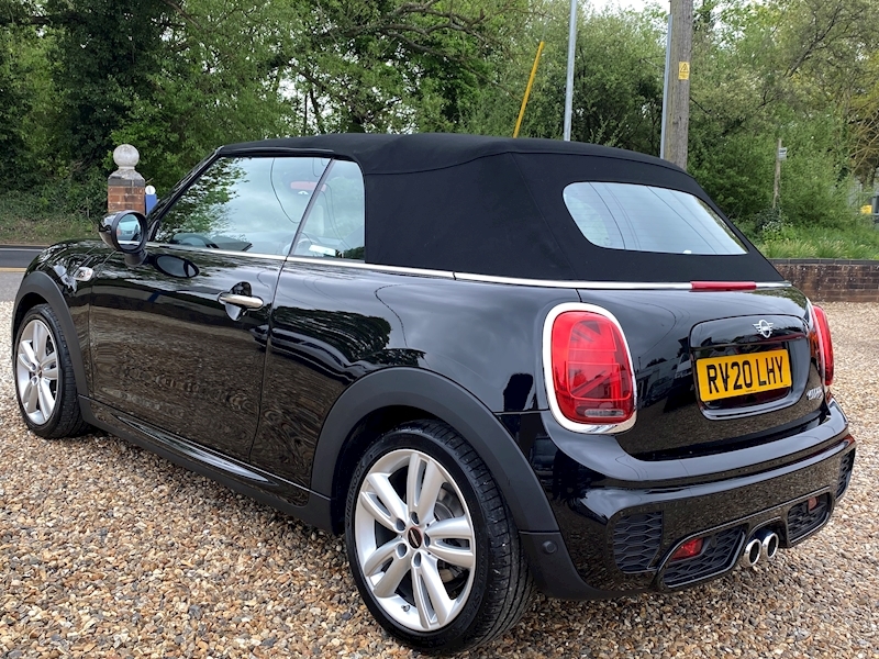 MINI 2.0 Cooper S Sport Convertible 2dr Petrol Steptronic Euro 6 (s/s) (192 ps)