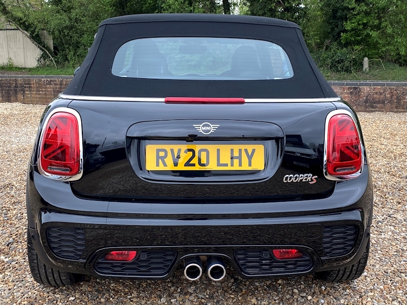 MINI 2.0 Cooper S Sport Convertible 2dr Petrol Steptronic Euro 6 (s/s) (192 ps)
