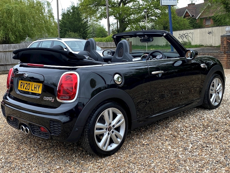 MINI 2.0 Cooper S Sport Convertible 2dr Petrol Steptronic Euro 6 (s/s) (192 ps)
