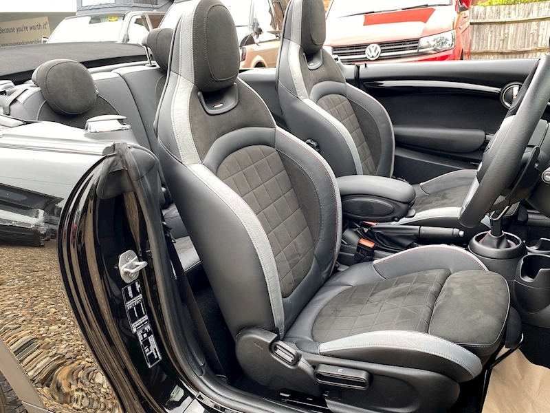 MINI 2.0 Cooper S Sport Convertible 2dr Petrol Steptronic Euro 6 (s/s) (192 ps)