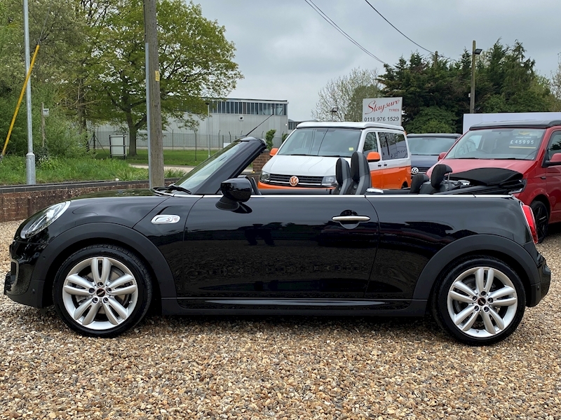 MINI 2.0 Cooper S Sport Convertible 2dr Petrol Steptronic Euro 6 (s/s) (192 ps)