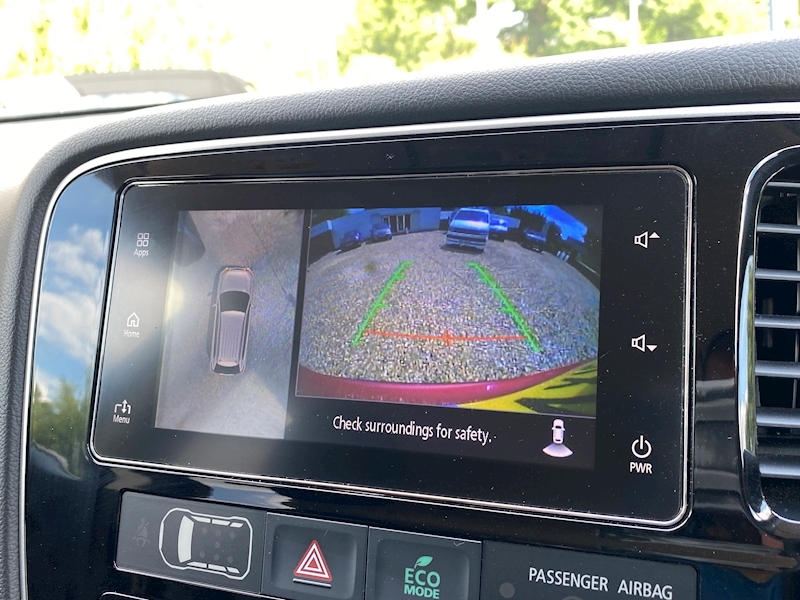 Mitsubishi 2.2 DI-D 4 SUV 5dr Diesel Auto 4WD Euro 6 (147 ps)