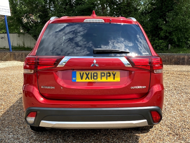 Mitsubishi 2.2 DI-D 4 SUV 5dr Diesel Auto 4WD Euro 6 (147 ps)