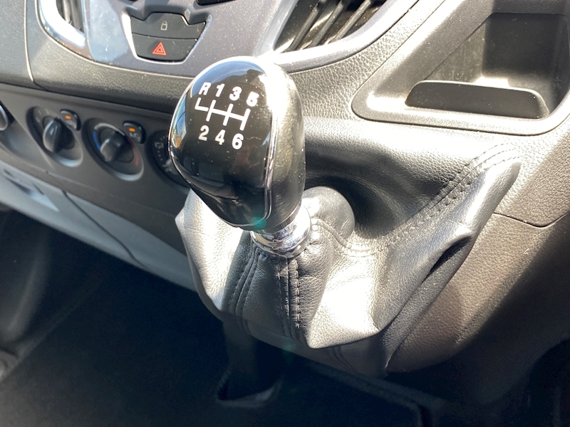 Ford Custom Campervan TDCi 290 Limited 2.2 5dr Campervan Manual Diesel