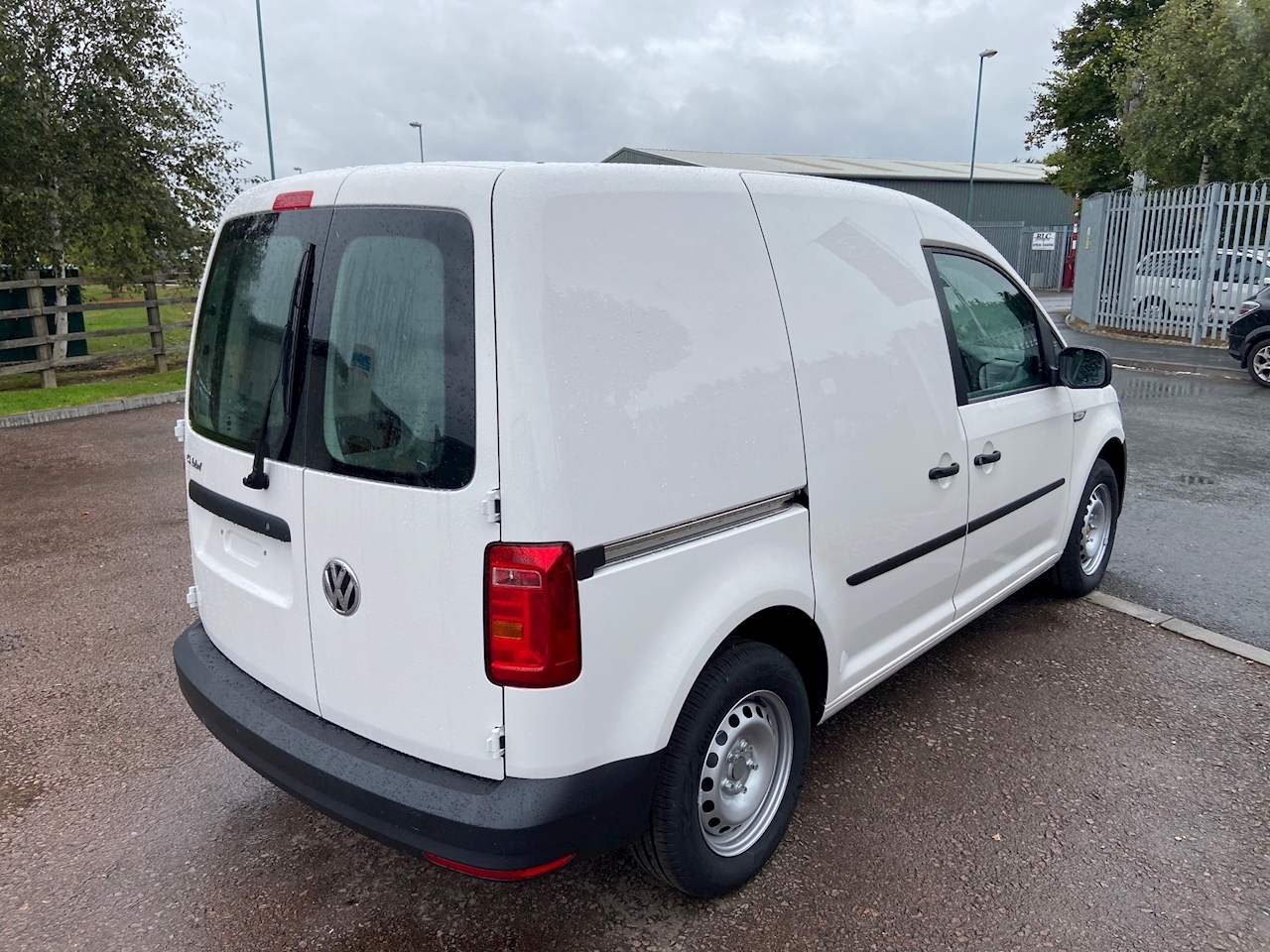 New 2020 Volkswagen Caddy Startline L1 Tdi DSG For Sale (N20099 ...