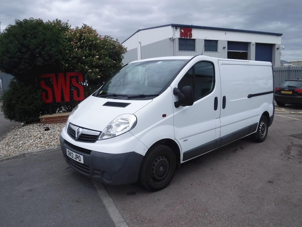 Vauxhall Vivaro 2900 Cdti P/V 2.0 Cat S Manual Diesel - Vehicle Details ...