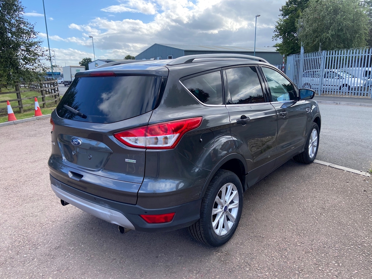 Ford Kuga Titanium 1.5 5dr Cat N Manual Petrol - Vehicle Details ...