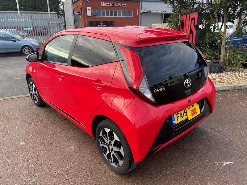 Toyota AYGO x-trend 1.0 5dr HPI: Clear Manual Petrol - Vehicle Details ...