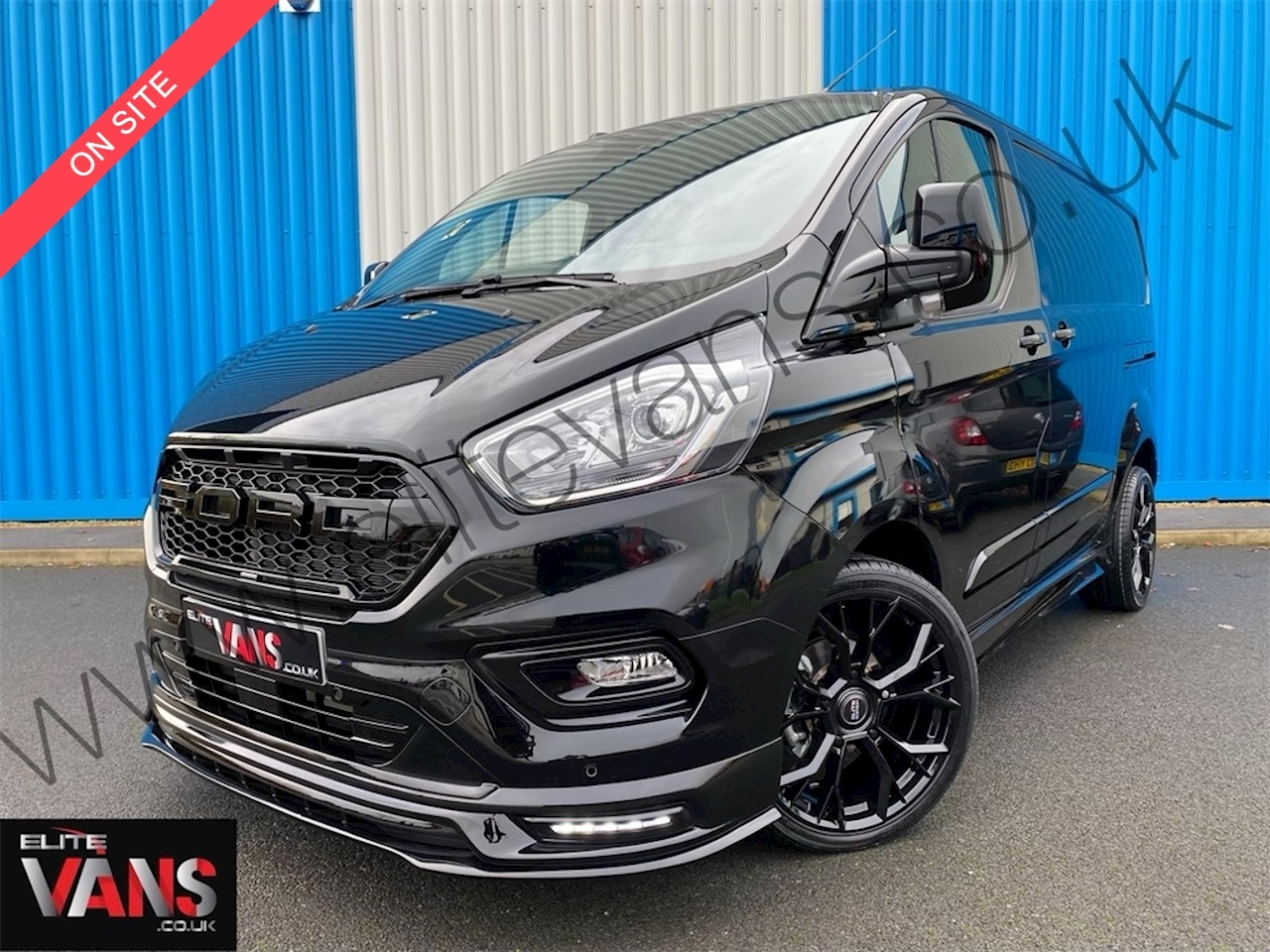 Caches Feux Arrière Type C Pour Ford Transit Custom (2012-2023) - Protection Ou Personnalisation - Paire Gauche/droite