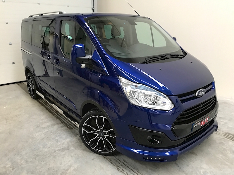 Ford Tourneo Custom Mini Bus 300 Titanium Elite Edition - U17